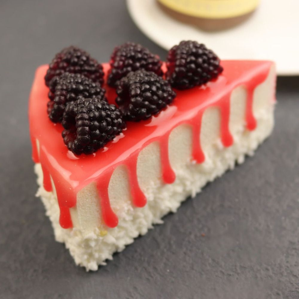 Kids Toys Mall - Gâteau triangulaire réaliste en PU, modèle