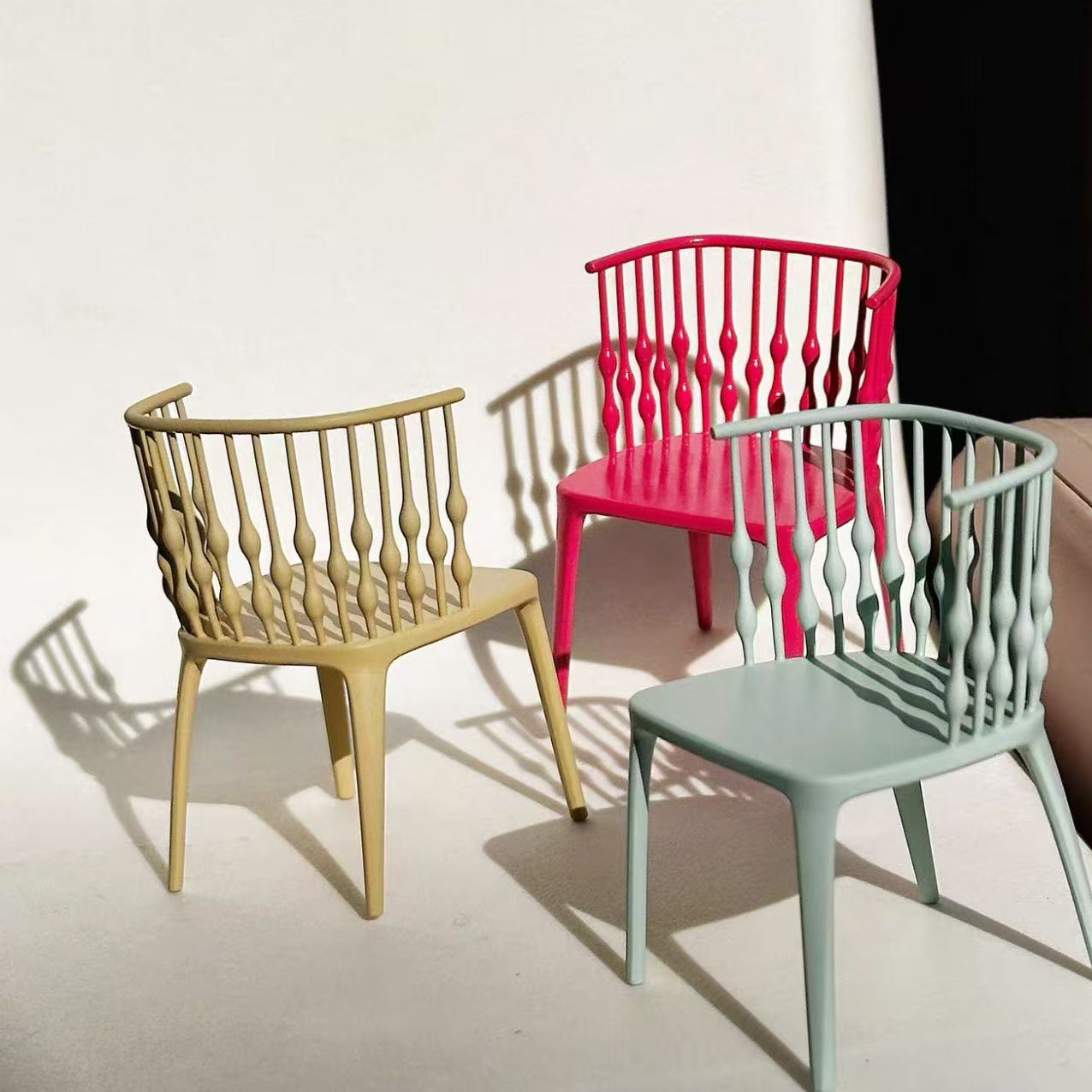 Ensemble de chaises Windsor vi - Dollhouse Furniture Set avis et prix